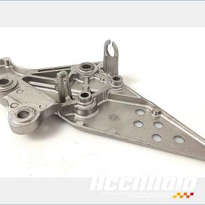 Platine repose-pied avant (droit) KAWASAKI Z 750