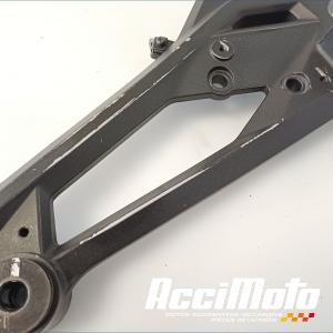 Platine repose-pieds (droit) KAWASAKI Z 800E