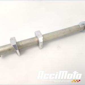 Axe de roue arrière SUZUKI GSXR 1340 HAYABUSA