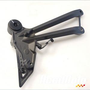 Platine repose-pied arrière (droit) KAWASAKI Z 1000