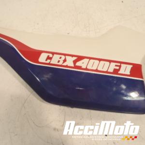 Cache sous selle (droit) HONDA CBX400F