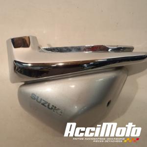 Cache sous selle (droit) SUZUKI INTRUDER VL125