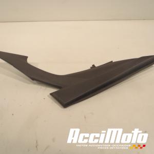 Cache sous selle (gauche) SUZUKI GSR 600