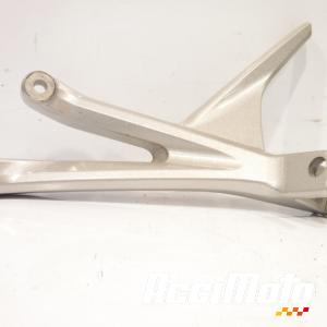 Platine repose-pied arrière (gauche) HONDA VFR1200