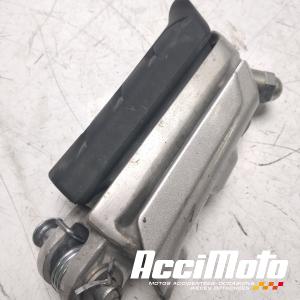 Repose-pied avant (droit) HONDA CB500F