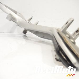 Platine repose-pieds (droit) HONDA HORNET CB600F