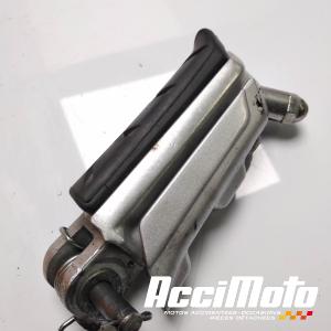 Repose-pied avant (droit) HONDA CB650F
