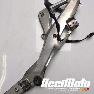 Platine repose-pieds (droit) HONDA HORNET CB600F