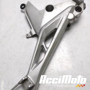 Platine repose-pieds (droit) HONDA CB125F