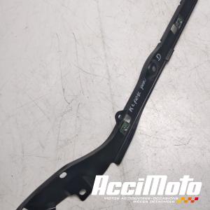 Support marche-pied (droit) PIAGGIO MP3 500