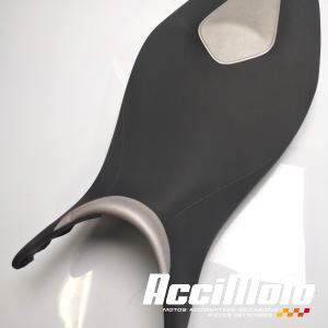 Selle (origine) SUZUKI GLADIUS SFV650