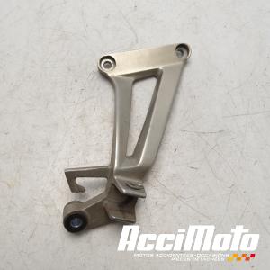 Platine repose-pied arrière (droit) HONDA CBR125