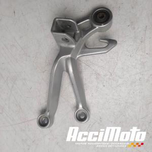 Platine repose-pied arrière (droit) SUZUKI GSXR 1000