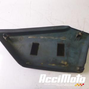 Cache sous selle (gauche) HONDA CM125