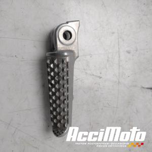 Repose-pied avant (droit) HONDA CBR1000RR
