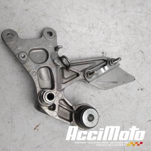 Platine repose-pied avant (droit) HONDA CBR1000RR