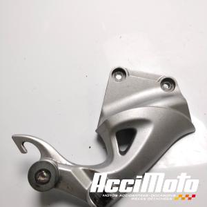 Platine repose-pied arrière (droit) SUZUKI GSXR 1340 HAYABUSA