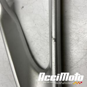 Platine repose-pied arrière (droit) HONDA CBR1000RR