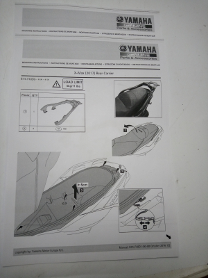 Support top case YAMAHA XMAX YP125R