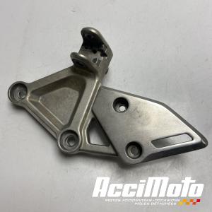 Platine repose-pied avant (gauche) HONDA CBR650R