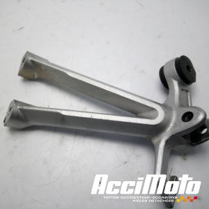 Platine repose-pied arrière (droit) SUZUKI GSXR 1000