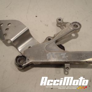 Platine repose-pied avant (droit) YAMAHA R6 YZF600