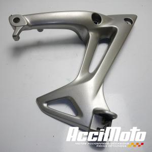 Platine repose-pied arrière (droit) HONDA VFR800 VTEC