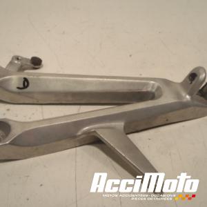 Platine repose-pied arrière (droit) HONDA CBR1000RR