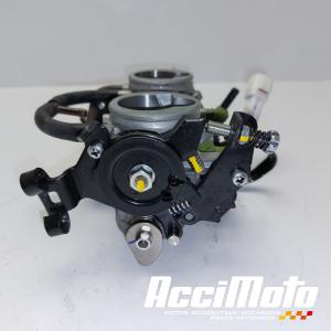 Rampe d'injection (moteur) KAWASAKI Z 650