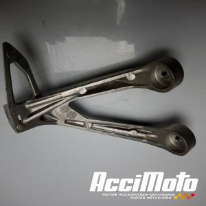 Platine repose-pied arrière (gauche) HONDA CB125 R