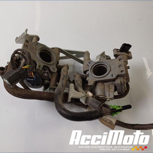 Part Motor bike Rampe d'injection (moteur) HONDA VARADERO XL125V