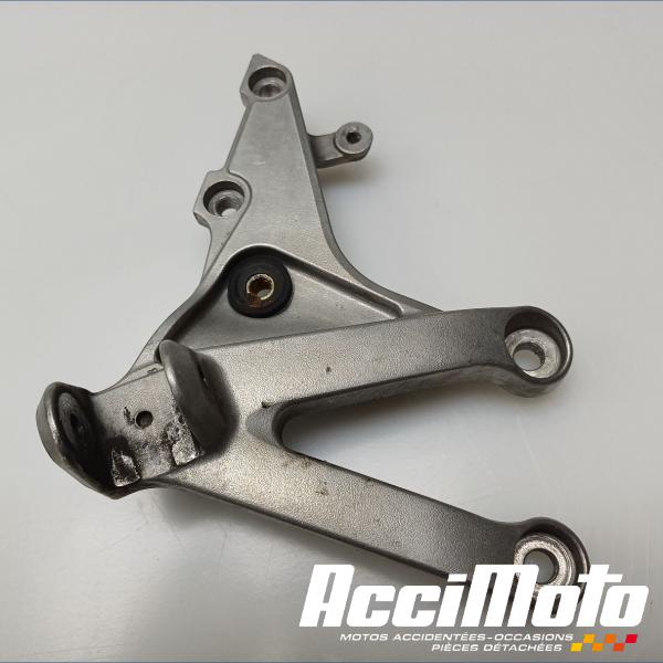 Pièce Moto Platine repose-pied avant (droit) HONDA CBR600RR