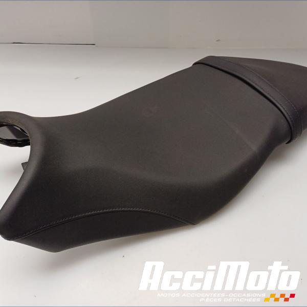 Part Motor bike Selle (origine) TRIUMPH STREET TRIPLE 675