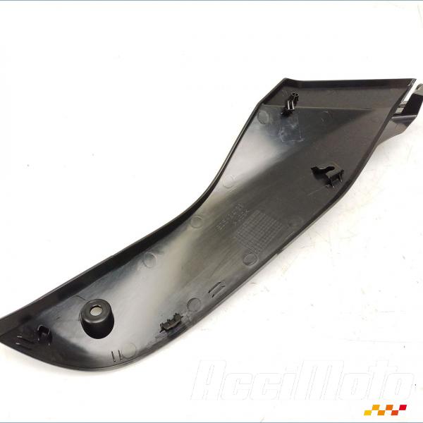 Pièce Moto Cache sous réservoir (droit) YAMAHA NIKEN