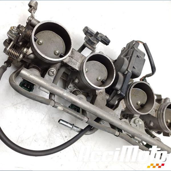 Part Motor bike Rampe d'injection (moteur) KAWASAKI ZZR ZX1400