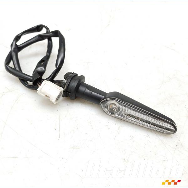 Pièce Moto Clignotant arrière (droit) YAMAHA R7 YZF