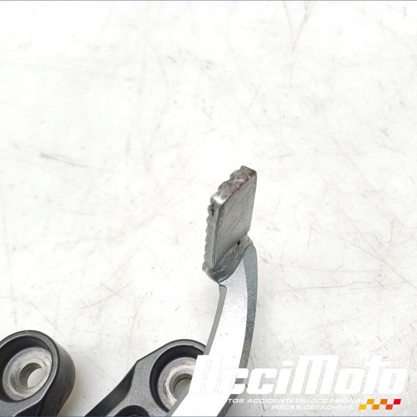 Part Motor bike Platine repose-pied avant (droit) YAMAHA R7 YZF