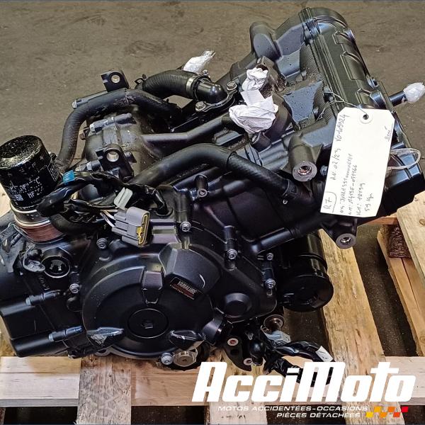 Pièce Moto Moteur YAMAHA R7 YZF