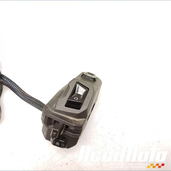 Pièce Moto Commodo (droit) PIAGGIO MP3 400 HPE