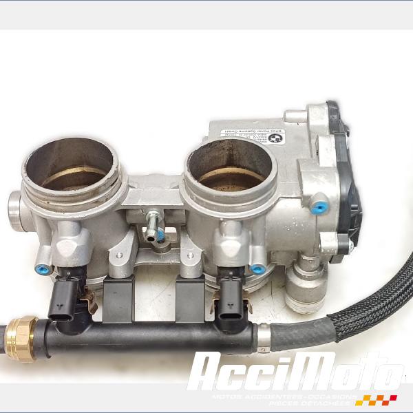 Part Motor bike Rampe d'injection (moteur) BMW F900 XR 