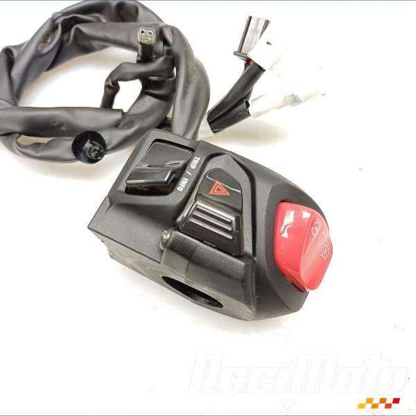 Pièce Moto Commodo (droit) YAMAHA XMAX YP125R