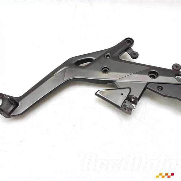 Part Motor bike Platine repose-pieds (droit) KAWASAKI ER6 N