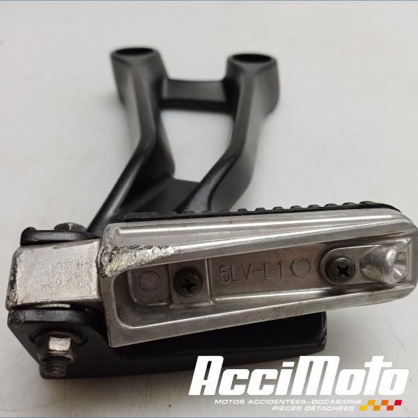 Pièce Moto Platine repose-pied arrière (gauche) YAMAHA TRACER 700