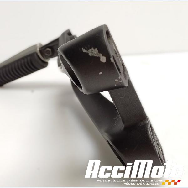 Pièce Moto Platine repose-pied arrière (gauche) YAMAHA TRACER 700