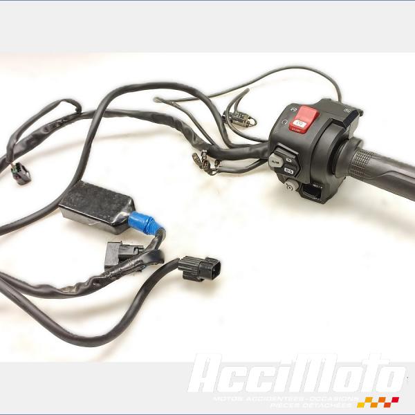Part Motor bike Commodo (droit) HONDA NT 1100