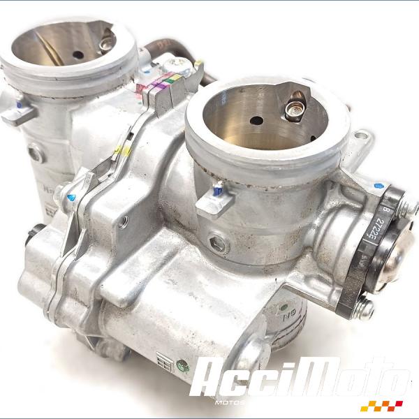 Part Motor bike Rampe d'injection (moteur) HONDA NT 1100