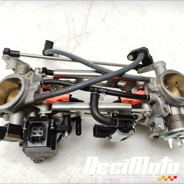 Part Motor bike Rampe d'injection (moteur) SUZUKI SV 650N