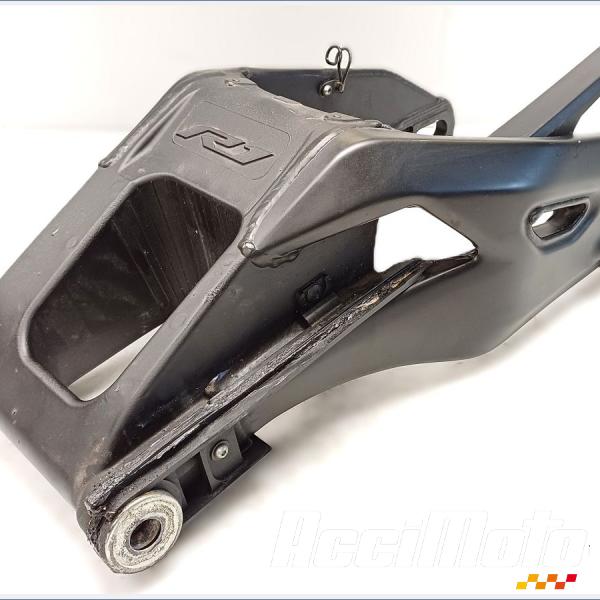 Pièce Moto Bras oscillant YAMAHA R1 YZF1000