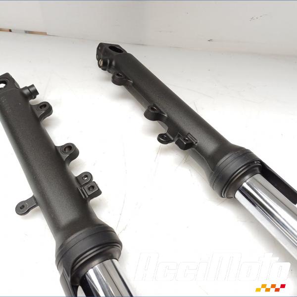 Pièce Moto Fourche complète YAMAHA R6 YZF600