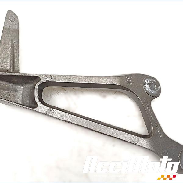Pièce Moto Platine repose-pied arrière (gauche) HONDA CB1000R